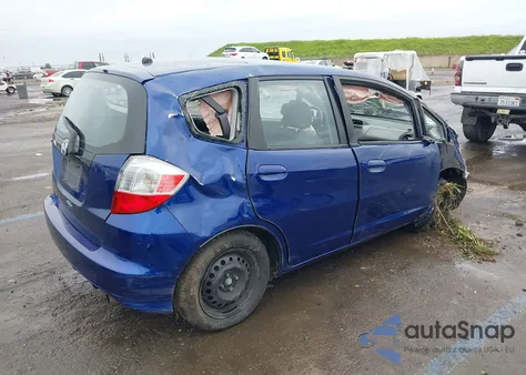 2011 Honda Fit from USA, damaged, VIN JHMGE8H33BC008333